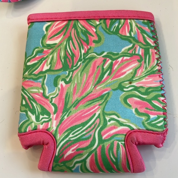 Lilly Pulitzer Zip Key ID and Card Case in Shade Seekers, scrunchie, koozie - Picture 3 of 8